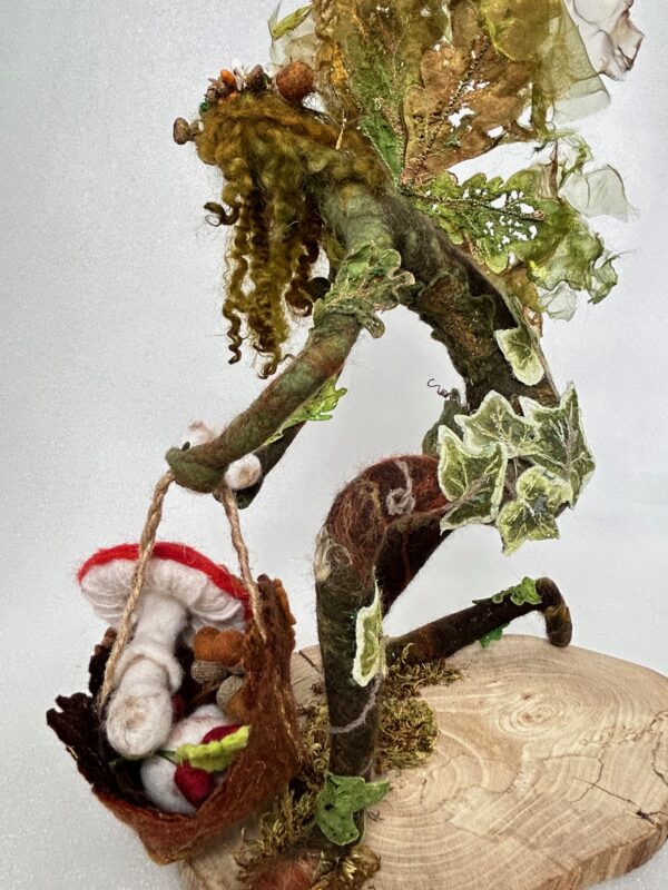 Woodland Fairy Forager - Image 3